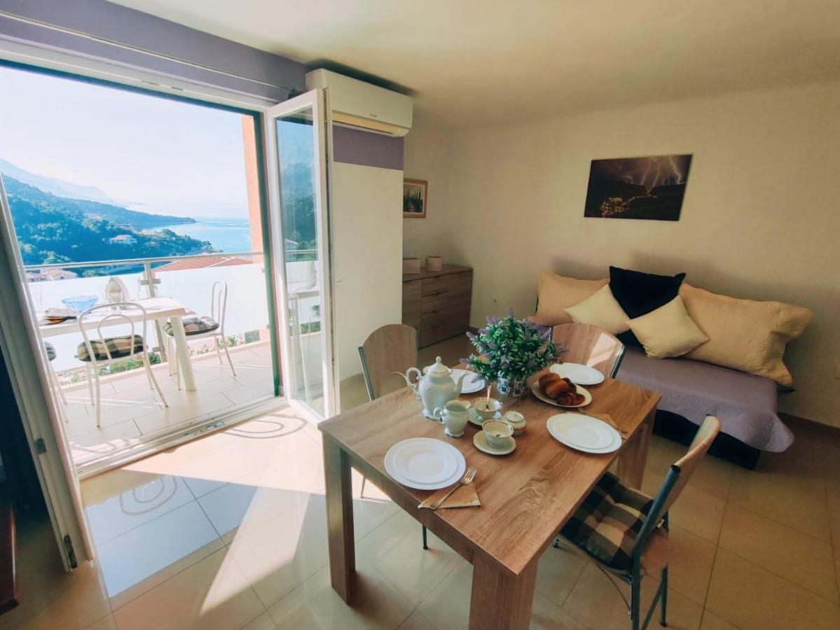 Apartmani Nada Mustapic Brela Exteriér fotografie