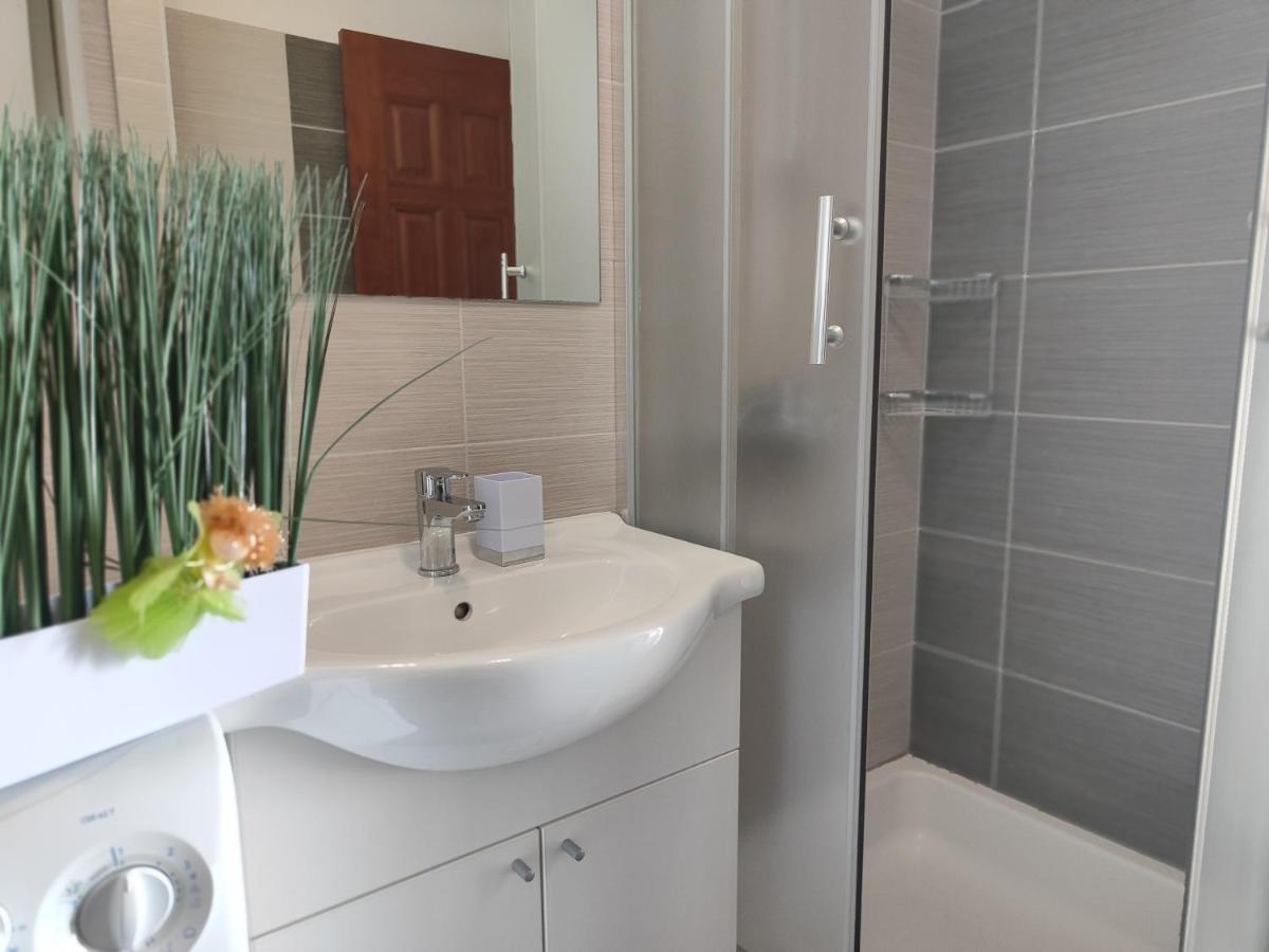 Apartmani Nada Mustapic Brela Exteriér fotografie