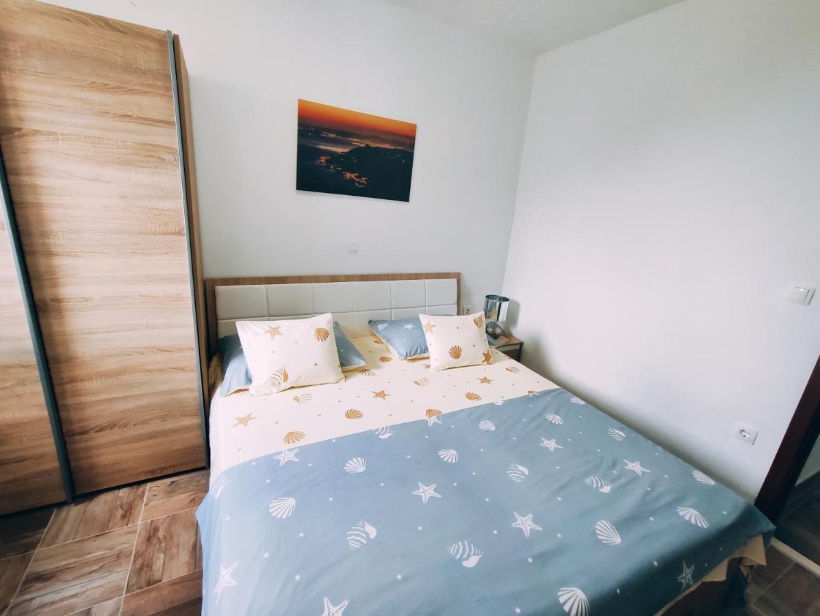 Apartmani Nada Mustapic Brela Exteriér fotografie
