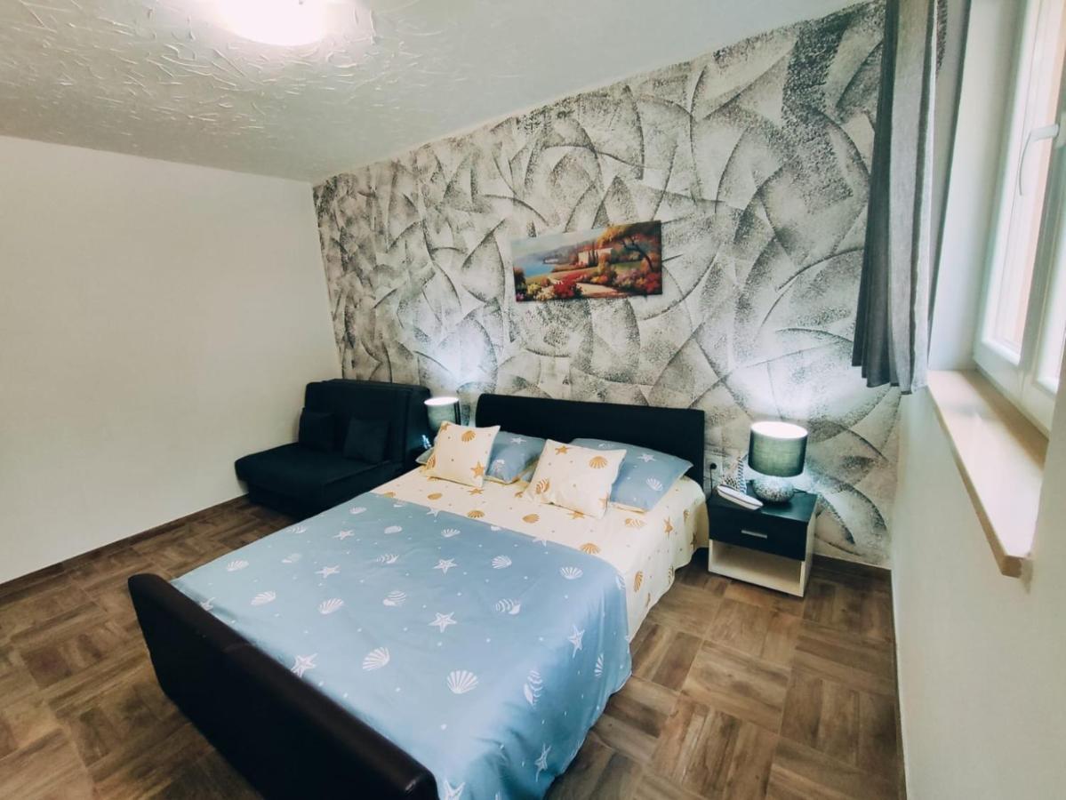 Apartmani Nada Mustapic Brela Exteriér fotografie